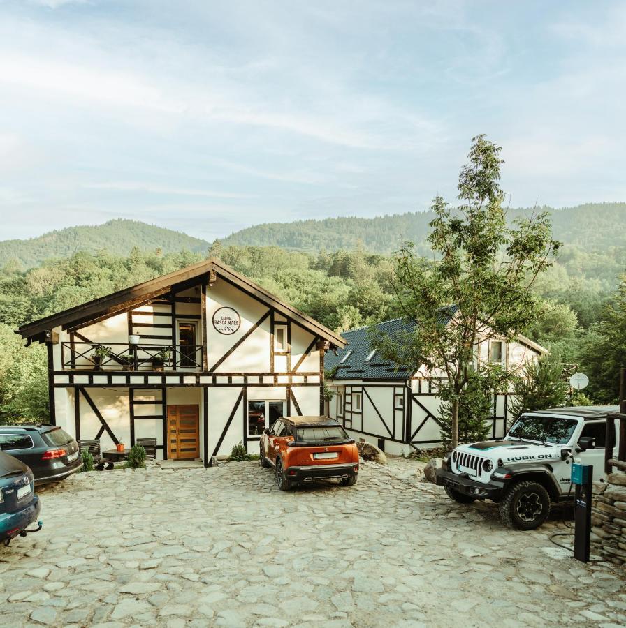 Om Resort Gura Teghii