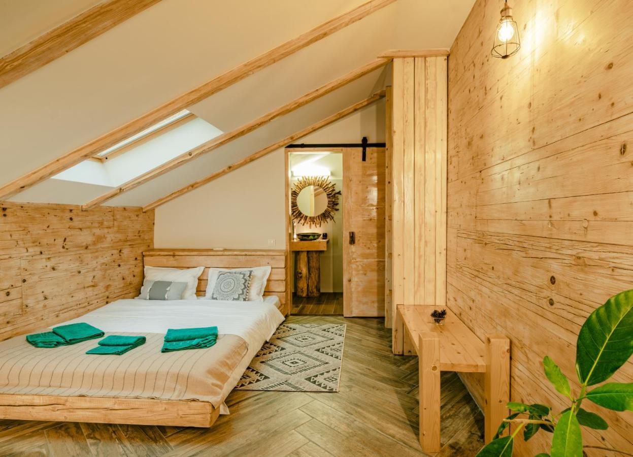 Om Resort Gura Teghii